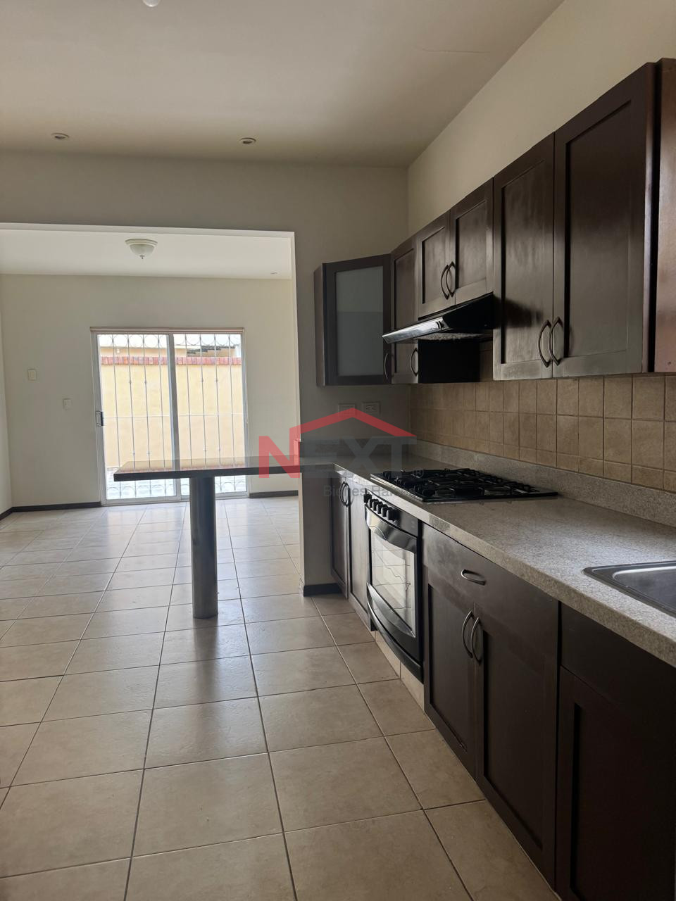 CASA EN RENTA VILLAS VERGEL 1 — fotografía 3