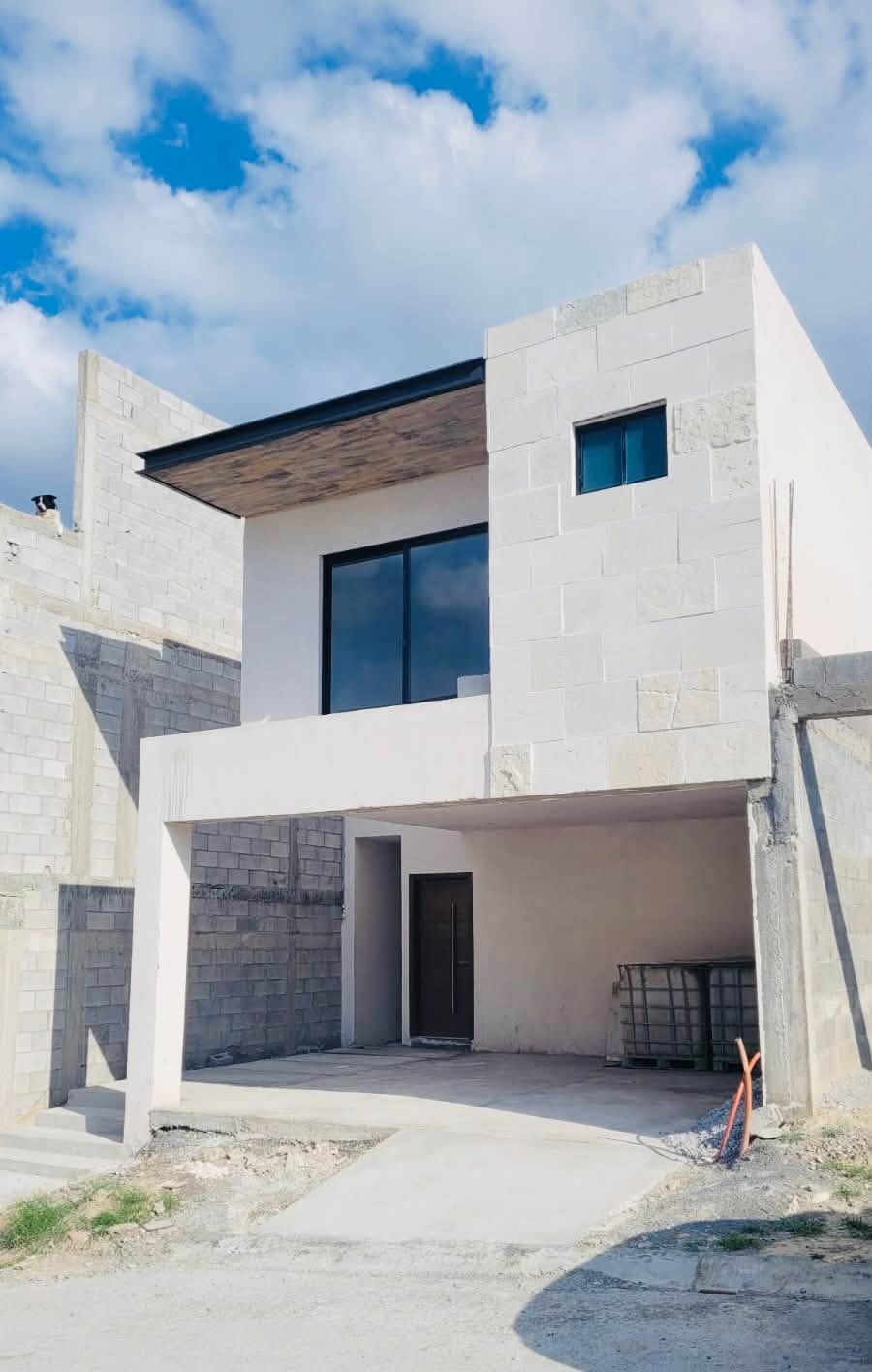 Casa en venta en Fracc. San Vicente, Saltillo — fotografía 2